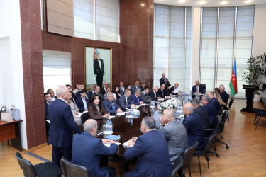 İyunun 1-də Suraxanı Rayon İcra Hakimiyyətinin başçısı Adil Əliyev Rayon İcra Hakimiyyətində növbəti vətəndaş qəbulu keçirib