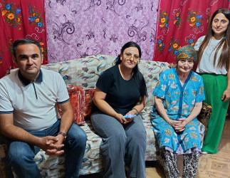 Beynəlxalq Ahıllar Günü münasibətilə Suraxanı rayonunda ahıllar ziyarət olunub.