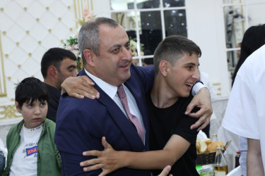 “1 İyun –Uşaqların Beynəlxalq Müdafiəsi Günü” münasibətilə xüsusi qayğıya ehtiyacı olan uşaqlar üçün bayram tədbiri təşkil olunub