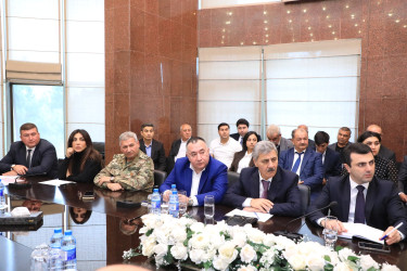 Sentyabrın 29-də Suraxanı Rayon İcra Hakimiyyətinin başçısı Adil Əliyev Rayon İcra Hakimiyyətində növbəti vətəndaş qəbulu keçirib