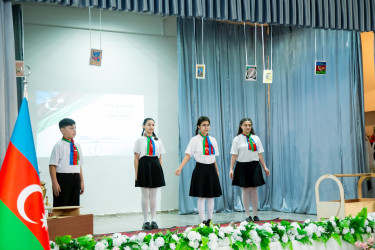 21 Fevral – Beynəlxalq Ana dili günü münasibətilə Suraxanı rayonu, 226 nömrəli tam orta məktəbdə “Ana dilim, varlığım” adlı ədəbi-bədii gecə keçirilib