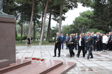 Sentyabrın 29-da Suraxanı Rayon Ağsaqqallar Şurasının konfransı keçirilib. Konfransda Rayon İcra Hakimiyyətinin başçısı Adil Əliyev, Azərbaycan Ağsaqqallar Şurasının sədr müavini Eldar İbrahimov və Aparat rəhbəri Ramin Həsənli, Rayon Ağsaqqallar Şurasının sədri Arif Babayev, rayon ağsaqqalları iştirak ediblər