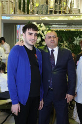 Suraxanı Rayon İcra Hakimiyyətinin və "Autizm fərqlilikdir" İctimai Birliyinin birgə təşkilatçılığı ilə Autizm aylığı çərçivəsində Aura şadlıq sarayında xüsusi qayğıya ehtiyacı olan uşaqlar üçün tədbir təşkil olunub