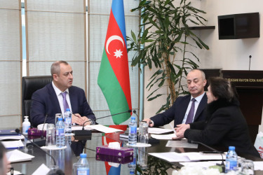 Fevralın 16-da Suraxanı Rayon İcra Hakimiyyətinin başçısı Adil Əliyev Rayon İcra Hakimiyyətində növbəti vətəndaş qəbulu keçirib