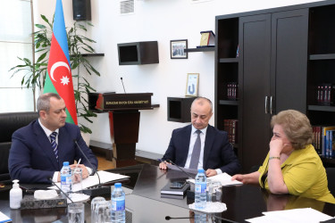 İyunun 23-də Suraxanı Rayon İcra Hakimiyyətinin başçısı Adil Əliyevin  növbəti vətəndaş qəbulu keçirib