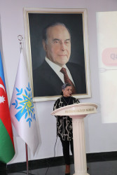 Suraxanı rayonunda “Qadın Gülərsə, Bəşəriyyət Gülər!” adlı tədbir keçirilib