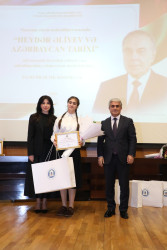 Suraxanıda “Heydər Əliyev və Azərbaycan tarixi” referat-yazı müsabiqəsinin rayon mərhələsinin yekunlarına həsr olunmuş elmi-praktik konfrans keçirilib