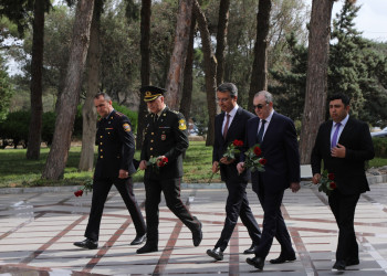 Sentyabrın 11-də Suraxanıda 600-dən yuxarı bal toplayan məzunlarla görüş keçirildi