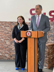 21 Fevral – Beynəlxalq Ana dili günü münasibətilə Suraxanı rayonu, 226 nömrəli tam orta məktəbdə “Ana dilim, varlığım” adlı ədəbi-bədii gecə keçirilib