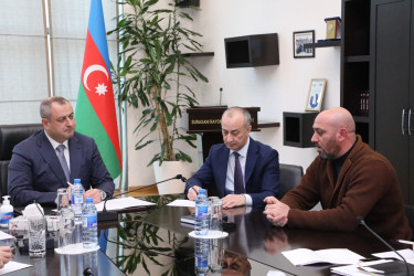 Dekabrın 22-də Suraxanı Rayon İcra Hakimiyyətinin başçısı Adil Əliyev Rayon İcra Hakimiyyətində növbəti vətəndaş qəbulu keçirib