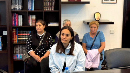 Sentyabrın 15-də Suraxanı Rayon İcra Hakimiyyətinin başçısı Adil Əliyev Rayon İcra Hakimiyyətində növbəti vətəndaş qəbulu keçirib