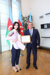İyunun 17-də Suraxanı Rayon İcra Hakimiyyətinin təşkilatçılığı ilə 17 İyun – Tibb İşçilərinin Peşə Bayramı Günü münasibətilə tədbir keçirilib.