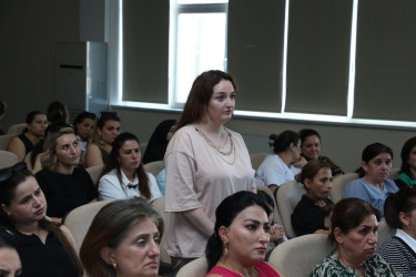 Suraxanı Rayon İcra Hakimiyyətinin başçısı Adil Əliyevin vətəndaşlarla növbəti səyyar görüşü iyulun 8-də Bülbülə qəsəbəsində yerləşən 327 saylı tam orta ümumtəhsil məktəbində keçirilib.