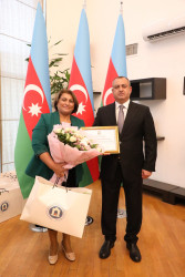 Suraxanı Rayon İcra Hakimiyyətinin təşkilatçılığı ilə “5 oktyabr – Beynəlxalq müəllimlər günü”nə həsr olunmuş tədbir keçirilib.