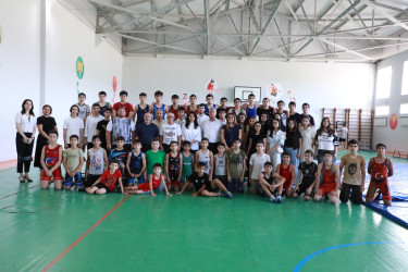 Suraxanı Rayon İcra Hakimiyyətinin təşkilatçılığı ilə “Ahılların təcrübəsi – Gənclərin gələcəyi” adlı layihə çərçivəsində növbəti görüş yunan-roma güləşi üzrə Azərbaycan SSR-nin əməkdar məşqçisi Əli Paşayev ilə təşkil olunub