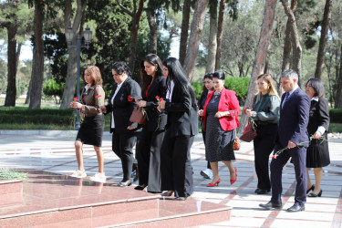 Konstitusiya və Suverenlik İli: Müəllimlərin missiyası və rolu” adlı tədbir keçirildi