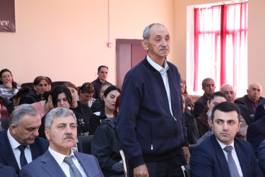 Suraxanı Rayon İcra Hakimiyyətinin başçısı Adil Əliyevin vətəndaşlarla növbəti səyyar görüşü aprelin 22-də Hövsan qəsəbəsində yerləşən 281 saylı tam orta ümumtəhsil məktəbində keçirilib