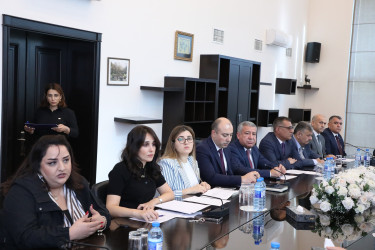 Oktyabrın 27-də Suraxanı Rayon İcra Hakimiyyətinin başçısı Adil Əliyev Rayon İcra Hakimiyyətində növbəti vətəndaş qəbulu keçirib