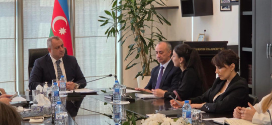 Sentyabrın 14-də Suraxanı Rayon İcra Hakimiyyətinin başçısı Adil Əliyev Rayon İcra Hakimiyyətində növbəti vətəndaş qəbulu keçirib