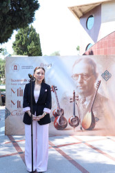 Suraxanı Rayon İcra Hakimiyyətinin və “Qeyd-Sosial Maarifləndirmə” İctimai Birliyinin birgə təşkilatçılığı ilə 20 Sentyabr – Dövlət Suverenliyi Gününə və 18 sentyabr - Milli Musiqi Gününə həsr olunmuş konsert proqramı keçirilib