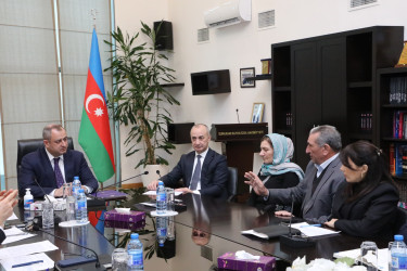 Fevralın 2-də Suraxanı Rayon İcra Hakimiyyətinin başçısı Adil Əliyev Rayon İcra Hakimiyyətində növbəti vətəndaş qəbulu keçirib