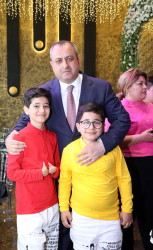Qurban bayramı və 1 İyun – Beynəlxalq Uşaqların Müdafiəsi Günü münasibətilə xüsusi qayğıya ehtiyacı olan uşaqlar üçün xeyriyyə tədbiri keçirilib