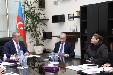 Fevralın 16-da Suraxanı Rayon İcra Hakimiyyətinin başçısı Adil Əliyev Rayon İcra Hakimiyyətində növbəti vətəndaş qəbulu keçirib