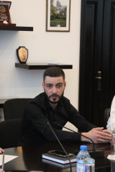 Martın 16-da Suraxanı Rayon İcra Hakimiyyətinin başçısı Adil Əliyev Rayon İcra Hakimiyyətində növbəti vətəndaş qəbulu keçirib