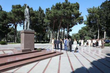 İyunun 17-də Suraxanı Rayon İcra Hakimiyyətinin təşkilatçılığı ilə 17 İyun – Tibb İşçilərinin Peşə Bayramı Günü münasibətilə tədbir keçirilib.