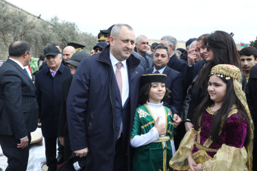 Baharın gəlişinin carçısı olan Novruz bayramı Suraxanı rayonunda böyük izdihamla qeyd olunub. Martın 17-də “Atəşgah məbədi” Dövlət Tarix-Memarlıq Qoruğunda Suraxanı Rayon İcra Hakimiyyətinin təşkilatçılığı ilə “Şəhərsalma və Memarlıq İli” çərçivəsində “Baharın memarlıq izi” adlı Novruz Festivalı keçirilib