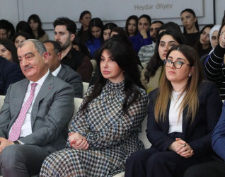 Suraxanı rayonunda “Gənclər, Gələcək Sizinlə Gələcək!” adlı bayram tədbiri keçirilmişdir