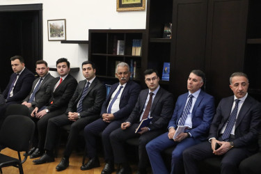 Fevralın 24-də Suraxanı Rayon İcra Hakimiyyətində “Dövlət qulluğunda korrupsiyaya qarşı mübarizə və etik davranış qaydalarının praktiki tətbiqi məsələləri” mövzusunda təlim təşkil olunub