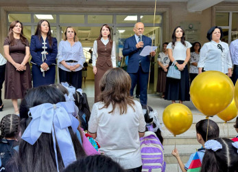 Hörmətli müəllimlər və valideynlər, Əziz şagirdlər!
