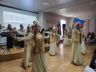 Mayın 21-də Gülarə Əliyeva adına 3 nömrəli Uşaq İncəsənət məktəbinin hesabat konserti keçirilib