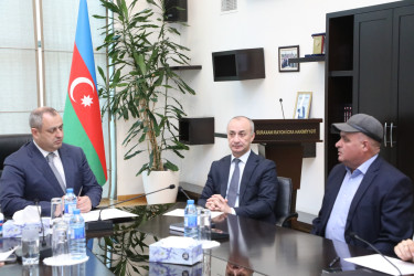 Aprelin 20-də Suraxanı Rayon İcra Hakimiyyətinin başçısı Adil Əliyev Rayon İcra Hakimiyyətində növbəti vətəndaş qəbulu keçirib