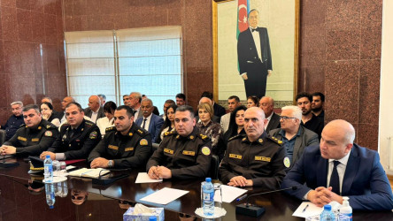 Suraxanıda “Su hövzələrində insanların təhlükəsizliyinin təmin edilməsi” mövzusunda müşavirə keçirilib