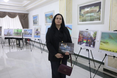 Suraxanıda “Konstitusiya və Suverenlik İli” çərçivəsində Şanlı tariximizin ən şərəfli və qürurverici səhifələrinə həkk olunmuş 8 noyabr – Zəfər gününün 5-ci ildönümü münasibətilə “Zəfər Bayrağına düzlən!” adlı vətənpərvərlik tədbiri keçirilib