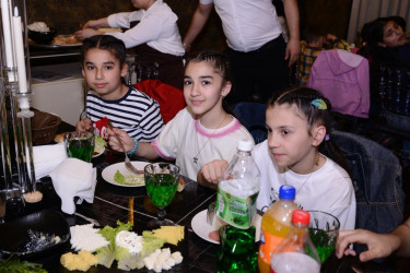 Qurban bayramı və 1 İyun – Beynəlxalq Uşaqların Müdafiəsi Günü münasibətilə xüsusi qayğıya ehtiyacı olan uşaqlar üçün xeyriyyə tədbiri keçirilib