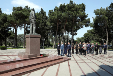15 İyun – Milli Qurtuluş Günü münasibətilə Suraxanı Rayon İcra Hakimiyyətinin təşkilatçılığı ilə “Şəhərsalma və Memarlıq İli” çərçivəsində “Milli Qurtuluş – Müasir Azərbaycanın təməli” adlı tədbir keçirilib