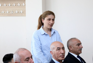 Suraxanı Rayon İcra Hakimiyyətinin başçısı Adil Əliyevin vətəndaşlarla növbəti səyyar görüşü mayın 20-də Yeni Suraxanı qəsəbəsində yerləşən 101 saylı tam orta ümumtəhsil məktəbində keçirilib