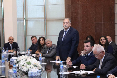 Avqustun 31- də Suraxanı Rayon İcra Hakimiyyətinin başçısı Adil Əliyev Rayon İcra Hakimiyyətində növbəti vətəndaş qəbulu keçirib