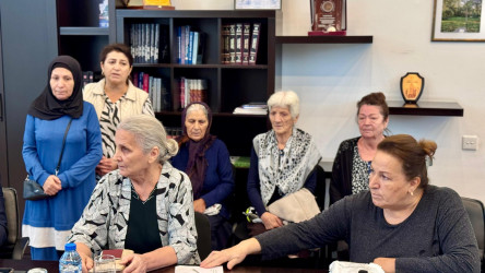 Sentyabrın 15-də Suraxanı Rayon İcra Hakimiyyətinin başçısı Adil Əliyev Rayon İcra Hakimiyyətində növbəti vətəndaş qəbulu keçirib