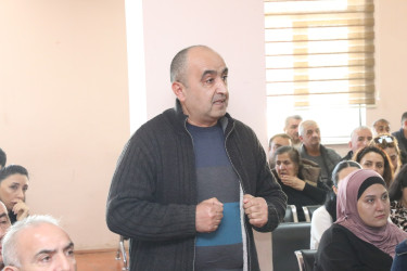 Aprelin 8-də Suraxanı Rayon cra Hakimiyyətinin başçısı Adil Əliyev  növbəti səyyar görüşünü  Zığ qəsəbəsinin sakinləri keçirdi