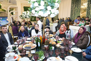 Suraxanıda  iftar süfrəsi təşkil olunub