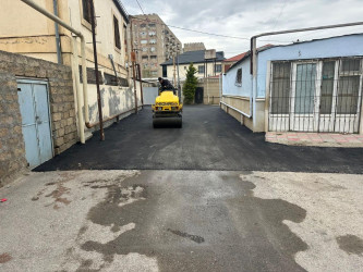 Suraxanı rayonunda abadlıq işləri geniş miqyas alaraq qəsəbələrdə təmir-bərpa işləri davam etdirilir. Rayonun yol infrastrukturunun yaxşılaşdırılması da əsas prioritet məsələlərdəndir və bu istiqamətdə tədbirlər həyata keçirilir