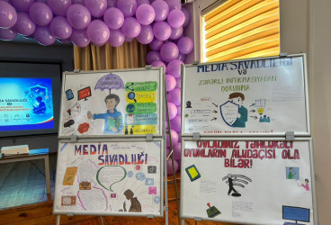 Suraxanı rayon İcra Hakimiyyətinin təşəbbüsü, Zığ Bələdiyyəsində “Gender məsələləri və məişət zorakılığı ilə mübarizəyə dair komissiyası”nın və 317 nömrəli tam orta ümumtəhsil məktəbinin birgə təşkilatçılığı ilə “Media savadlılığı: uşaqların zərərli informasiyadan qorunması” mövzusunda maarifləndirici tədbir keçirilib