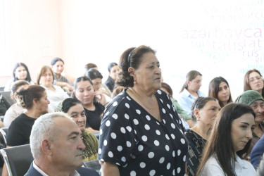 Suraxanı Rayon İcra Hakimiyyətinin başçısı Adil Əliyevin vətəndaşlarla növbəti səyyar görüşü oktyabrın 21-də Zığ qəsəbəsi, Dədə Qorqud yaşayış sahəsində 315, Hövsan qəsəbəsində isə 118 saylı tam orta ümumtəhsil məktəblərində keçirilib