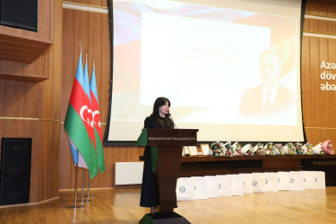 Suraxanıda “Heydər Əliyev və Azərbaycan tarixi” referat-yazı müsabiqəsinin rayon mərhələsinin yekunlarına həsr olunmuş elmi-praktik konfrans keçirilib
