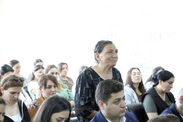 Suraxanı Rayon İcra Hakimiyyətinin başçısı Adil Əliyevin vətəndaşlarla növbəti səyyar görüşü oktyabrın 21-də Zığ qəsəbəsi, Dədə Qorqud yaşayış sahəsində 315, Hövsan qəsəbəsində isə 118 saylı tam orta ümumtəhsil məktəblərində keçirilib