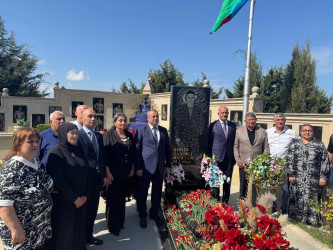 27 Sentyabr – Anım Günü ərəfəsində Suraxanı rayonunda Vətənimizin müstəqilliyi, suverenliyi və ərazi bütövlüyü uğrunda canından keçərək şəhidlik zirvəsinə ucalmış qəhrəmanlarımızın əziz xatirəsi dərin ehtiramla yad edilib